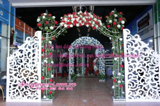 Cổng hoa cưới sang trọng