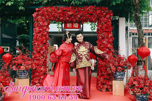 Cho thuê cổng hoa cưới màu đỏ, Cho thuê cổng hoa cưới màu đỏ hồng môn.