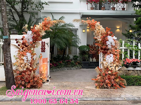 Cổng hoa cưới tông cam đất